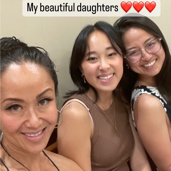 ❤️❤️MEET YOUR SELLER❤️❤️ - Picture 3 of 9